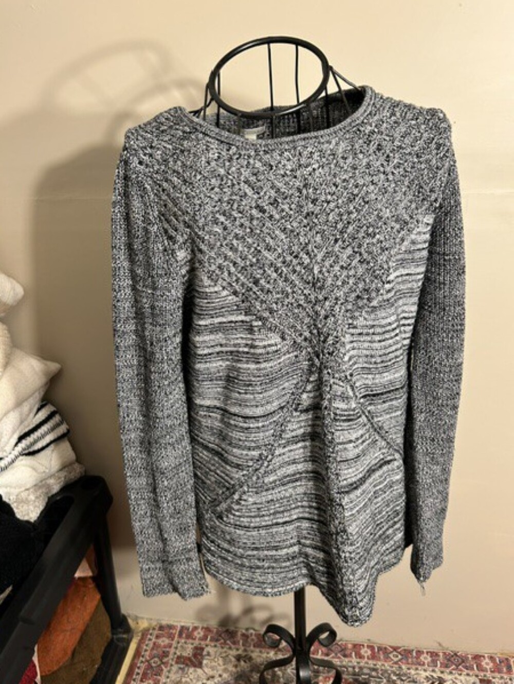 size large womens black white soft knit sweater casual dress